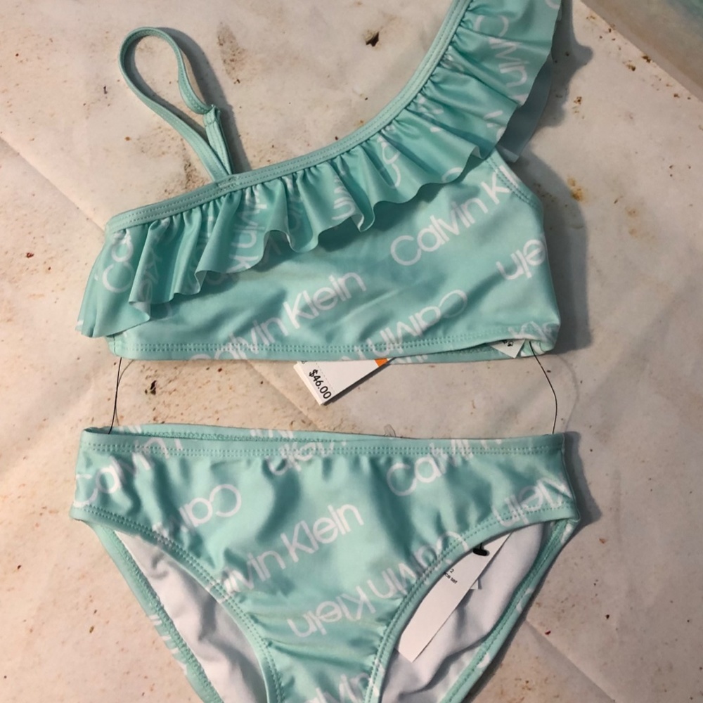 CALVIN KLEIN GIRLS SWIMSUIT 2 PIECE SIZE 7 (YOUTH)